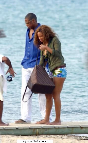 Paparazii - Suzanne - Beyonce album~foto